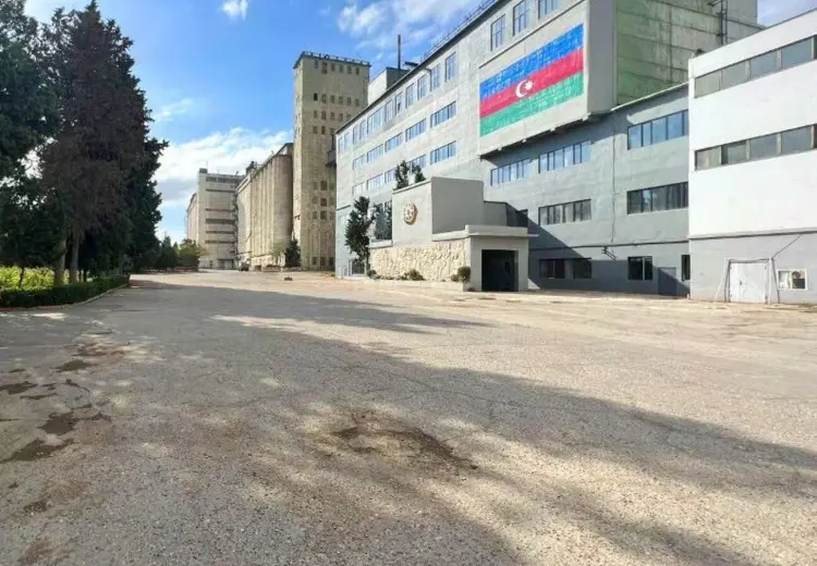 1000 m² Obyekt / Ofis Kirayə (aylıq), Nərimanov, Bakı