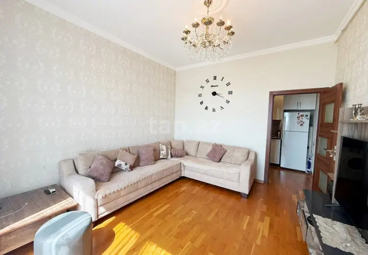 3 otaqlı mənzil , Bakı