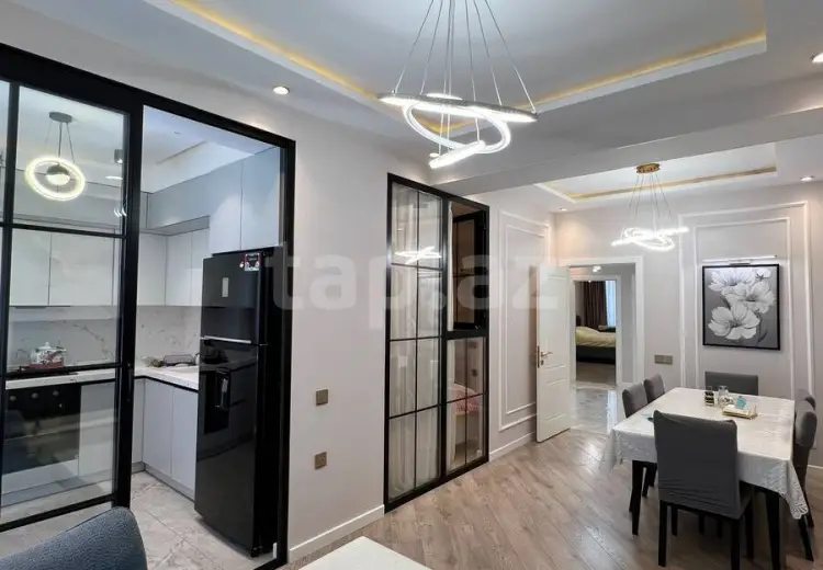 3 otaqlı mənzil , Bakı