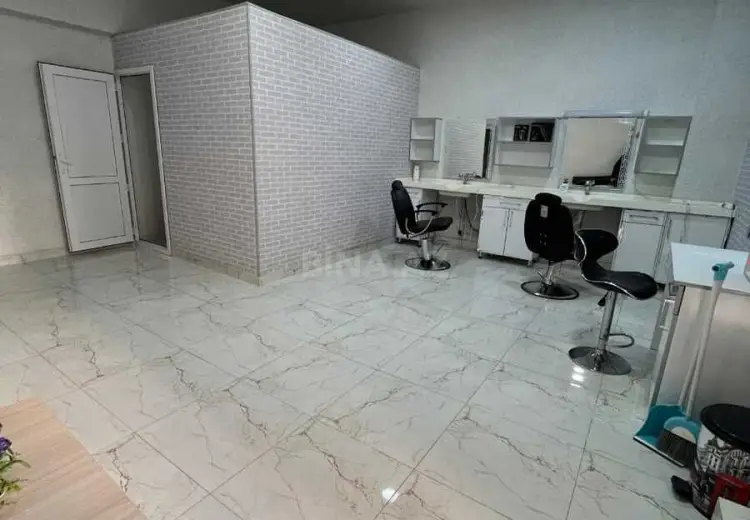 42 m² Obyekt / Ofis Satılır, Yasamal, Bakı