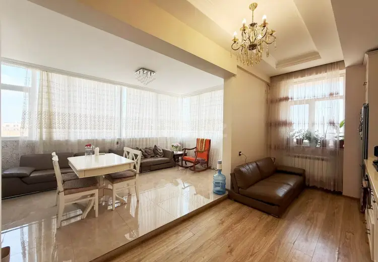 3 otaqlı mənzil , Bakı