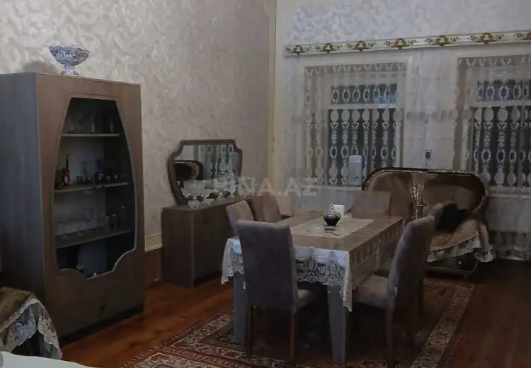 4 otaqlı mənzil Satılır, Gəncə
