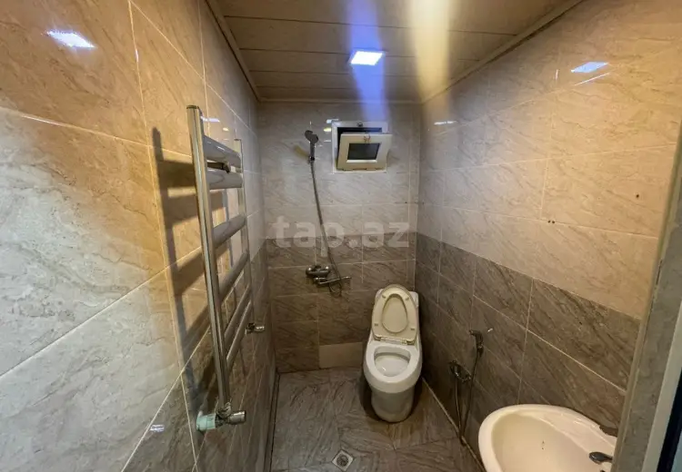 3 otaqlı mənzil , Bakı