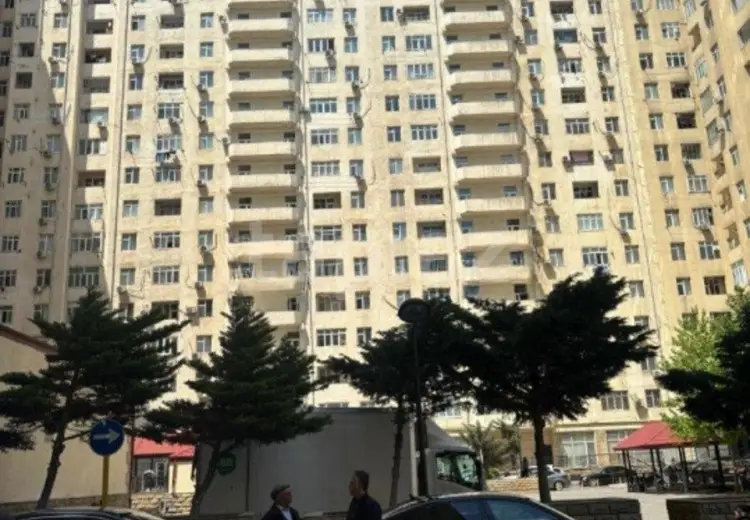 3 otaqlı mənzil , Bakı