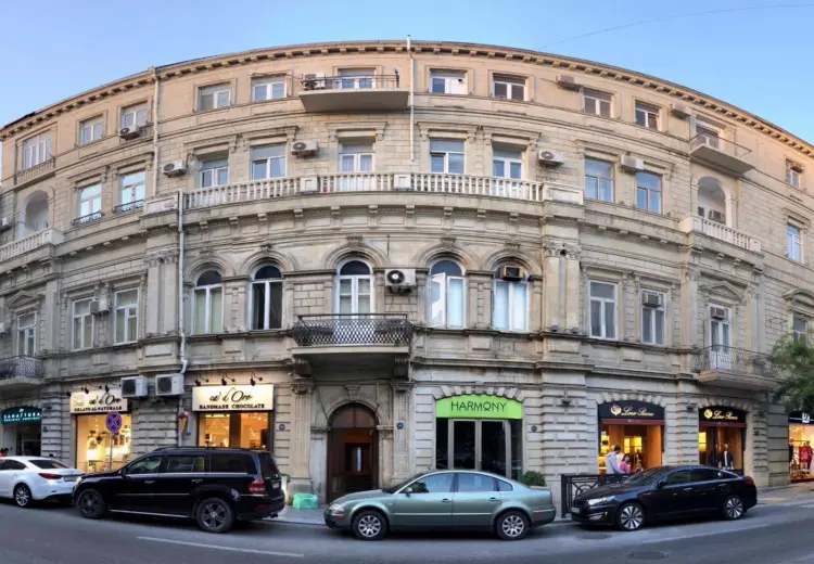 58 m² Obyekt / Ofis Satılır, Sahil qəs., Nəsimi, Bakı