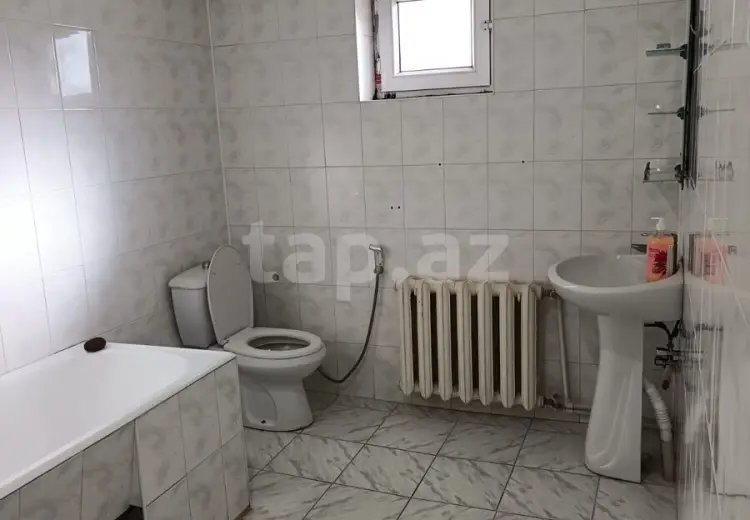 3 otaqlı mənzil , Bakı