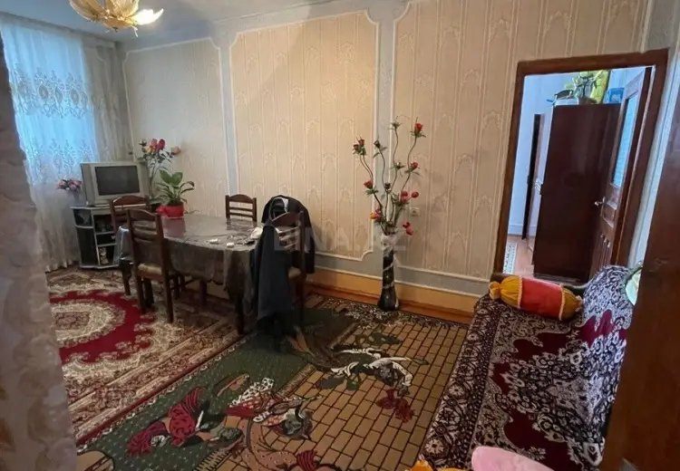 5 otaqlı mənzil Satılır, Gəncə