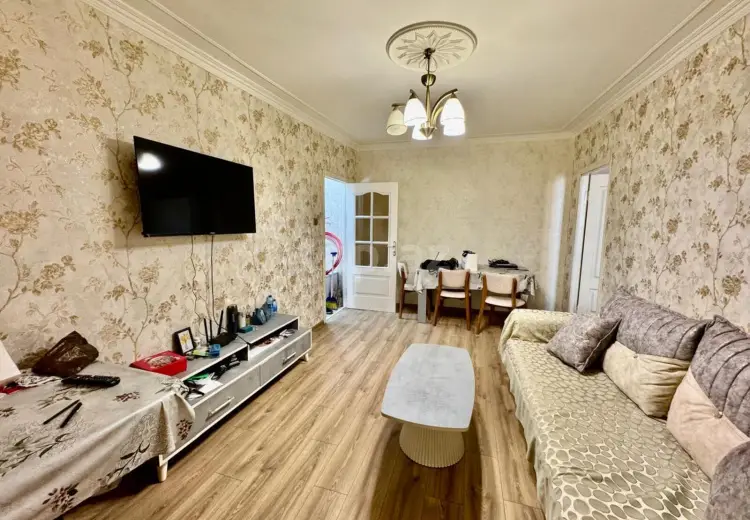 3 otaqlı mənzil , Bakı