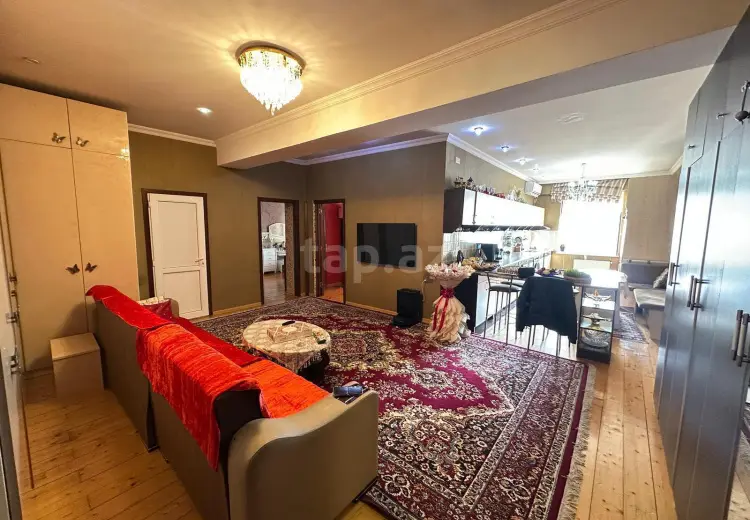 3 otaqlı mənzil , Bakı
