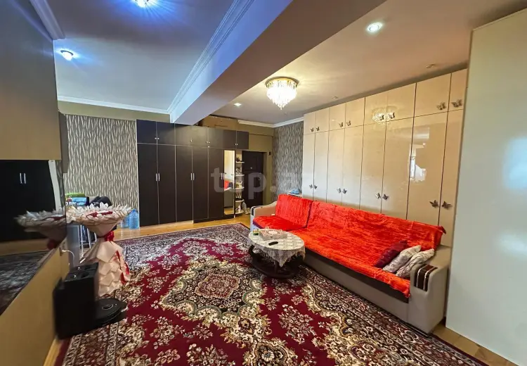 3 otaqlı mənzil , Bakı