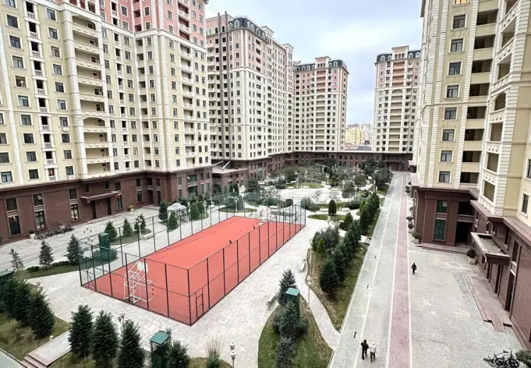 3 otaqlı mənzil , Bakı