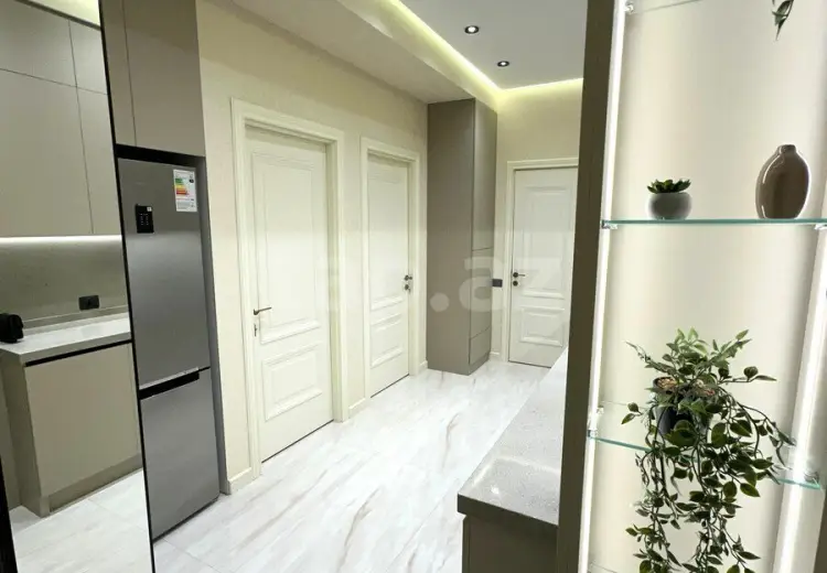 3 otaqlı mənzil , Bakı