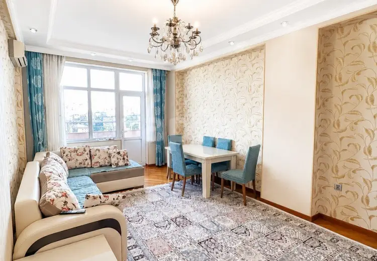 3 otaqlı mənzil , Bakı