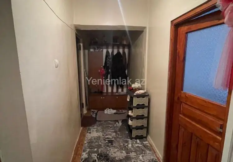 5 otaqlı mənzil Satılır, Gəncə