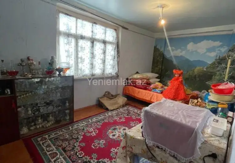 5 otaqlı mənzil Satılır, Gəncə