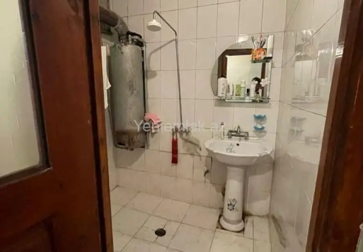 5 otaqlı mənzil Satılır, Gəncə