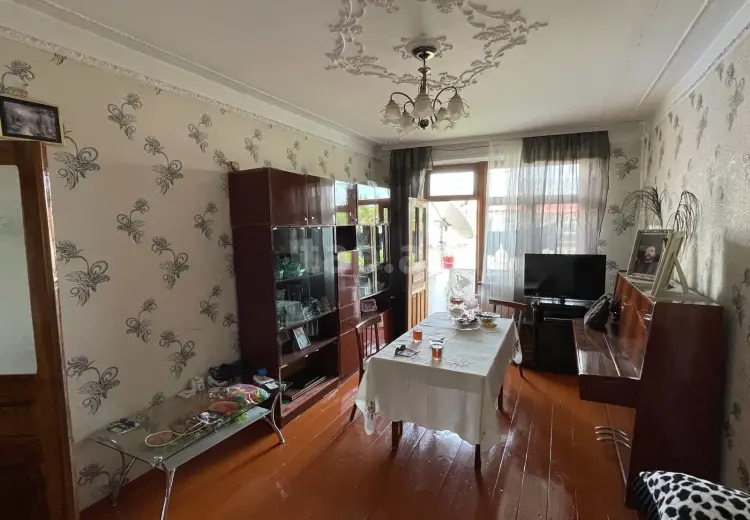 3 otaqlı mənzil , Bakı