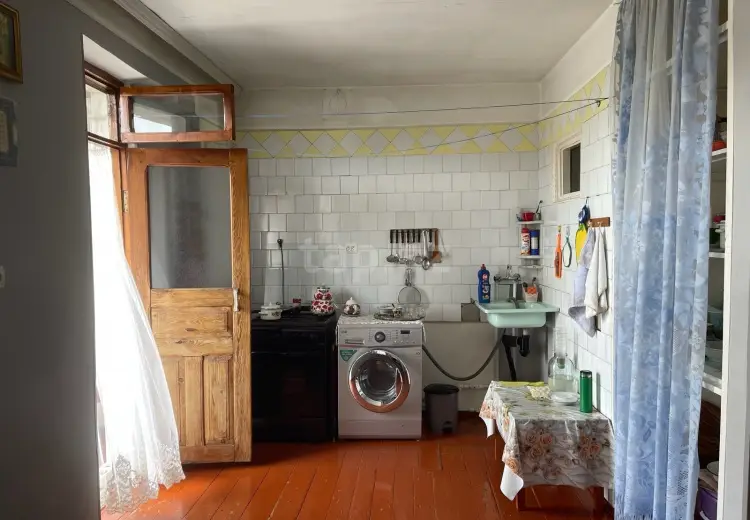 3 otaqlı mənzil , Bakı