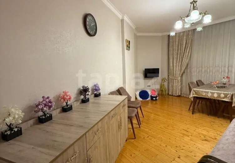 3 otaqlı mənzil , Səbail, Bakı