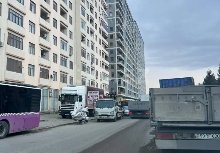 3 otaqlı mənzil , Bakı