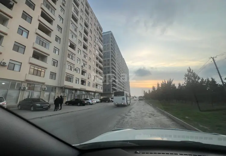 3 otaqlı mənzil , Bakı