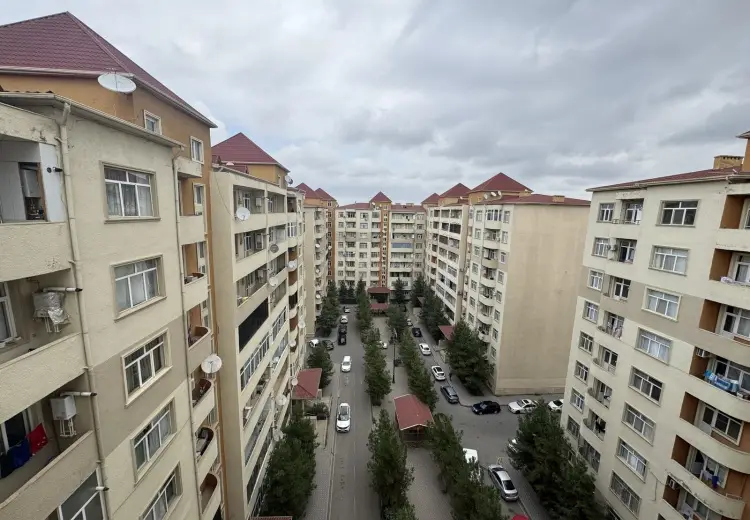 4 otaqlı mənzil Satılır, Gəncə