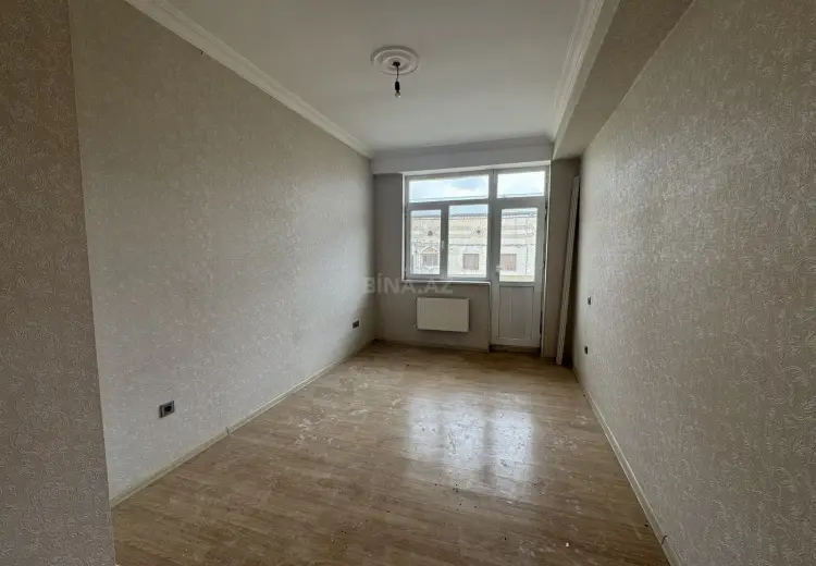 4 otaqlı mənzil Satılır, Gəncə