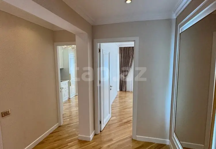 3 otaqlı mənzil , Bakı