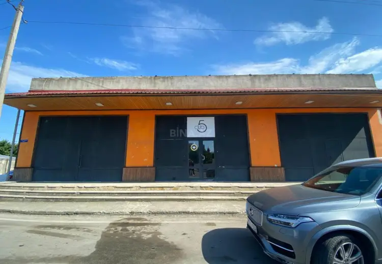 245 m² Obyekt / Ofis Kirayə (aylıq), Quba