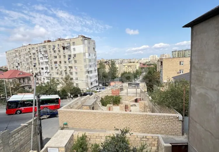 3 otaqlı mənzil , Badamdar qəs., Səbail, Bakı