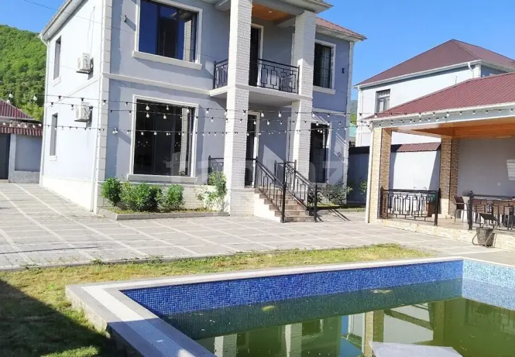 3 otaqlı mənzil , Qəbələ