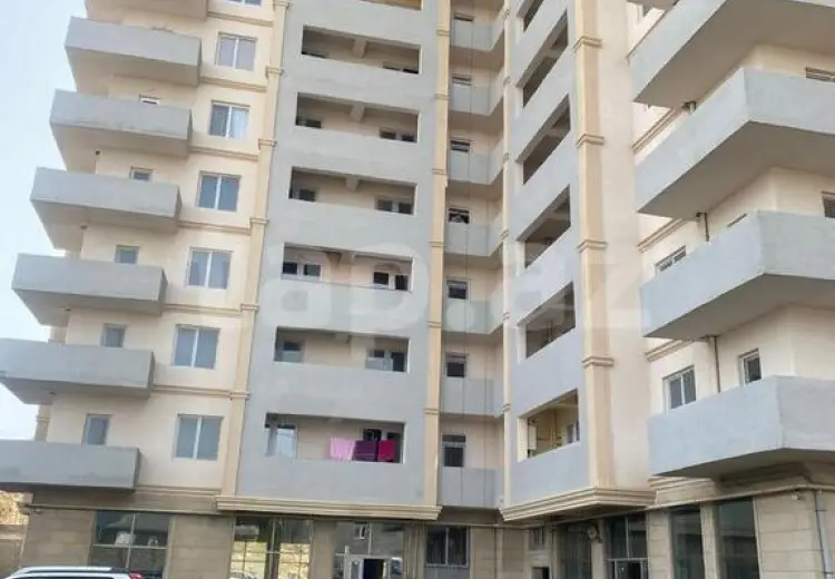 3 otaqlı mənzil , Bakı