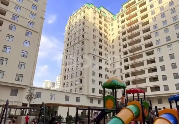 3 otaqlı mənzil , Bakı