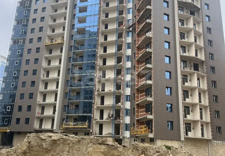 3 otaqlı mənzil , Bakı