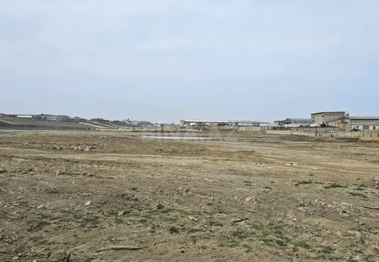 70 sot Torpaq Satılır, Binəqədi, Bakı