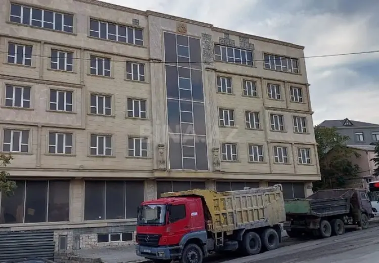 3500 m² Obyekt / Ofis Satılır, Badamdar qəs., Səbail, Bakı
