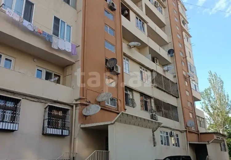 3 otaqlı mənzil , Bakı