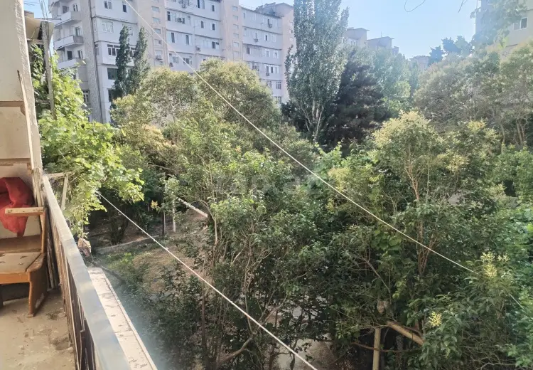 3 otaqlı mənzil , Bakı