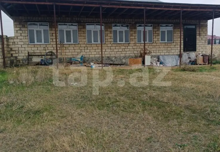 3 otaqlı mənzil , Şəki
