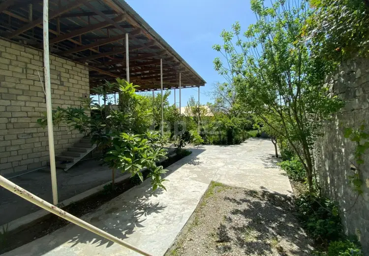 3 otaqlı mənzil , Şəki