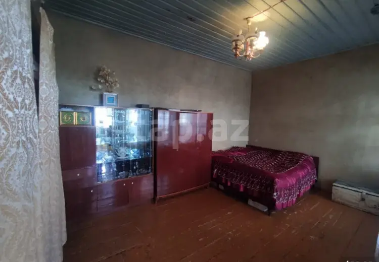 3 otaqlı mənzil , Şəki