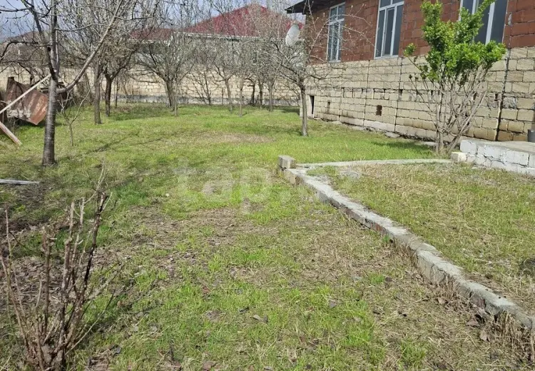 3 otaqlı mənzil , Şəki