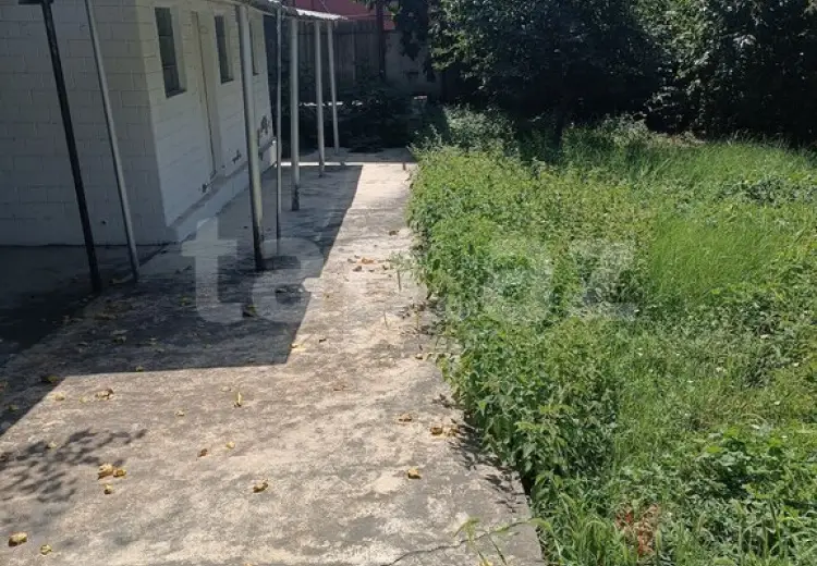 3 otaqlı mənzil , Şəki