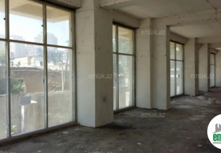 167 m² Obyekt / Ofis Satılır, Bakı