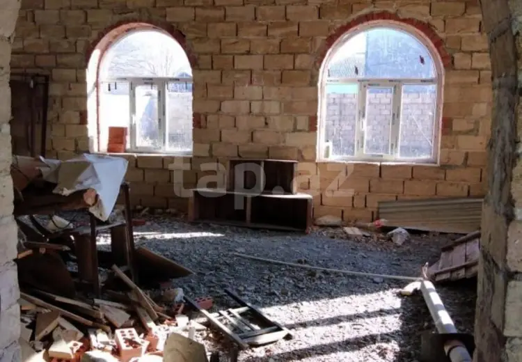 3 otaqlı mənzil , Balakən