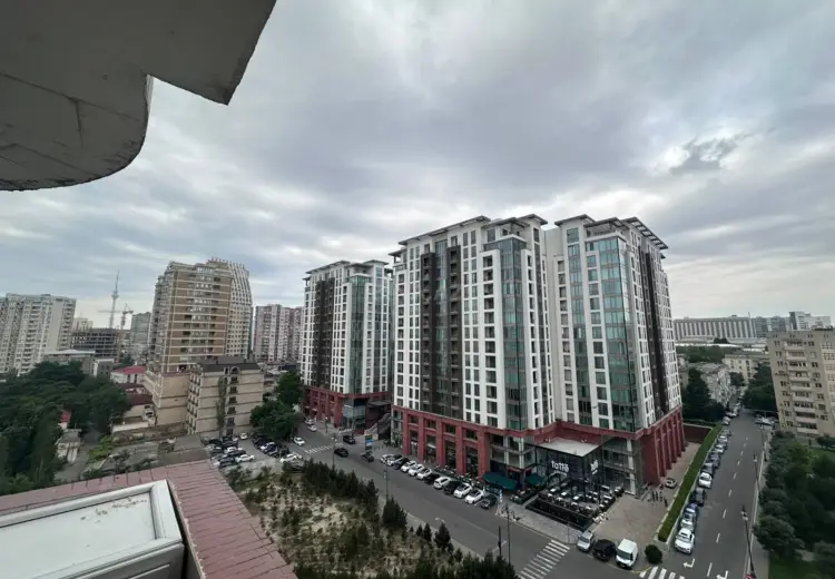 3 otaqlı mənzil Satılır, Yeni Yasamal qəs., Yasamal, Bakı