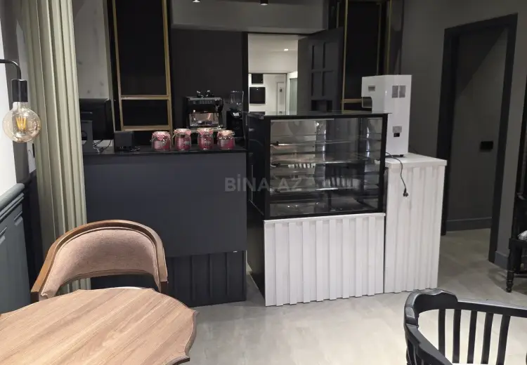 100 m² Obyekt / Ofis Kirayə (aylıq), Səbail, Bakı