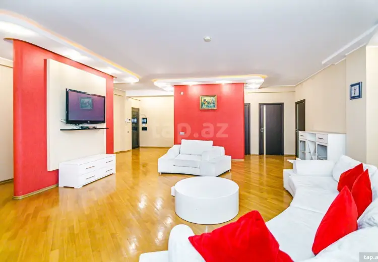 3 otaqlı mənzil Kirayə (günlük), Bakı