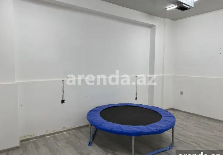 100 m² Obyekt / Ofis Satılır, 4-cü mikrorayon, Bakı