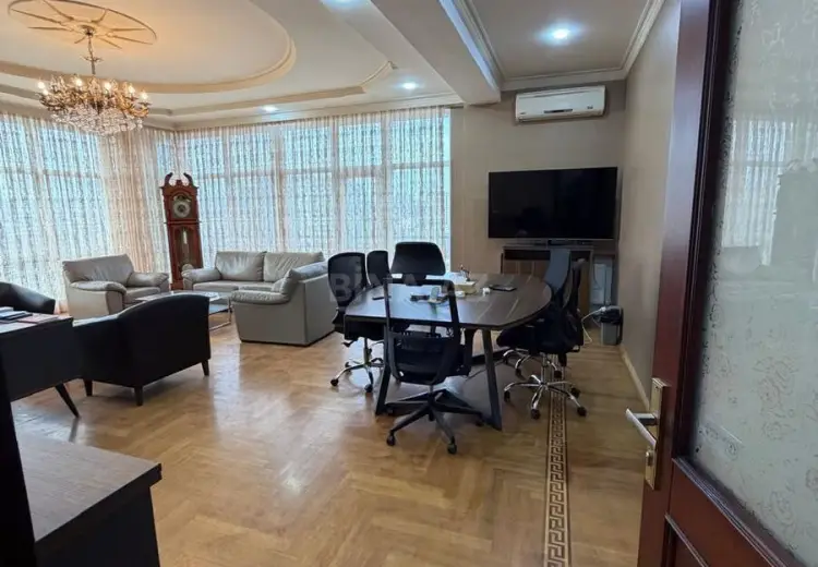 250 m² Obyekt / Ofis Kirayə (aylıq), Nəsimi, Bakı